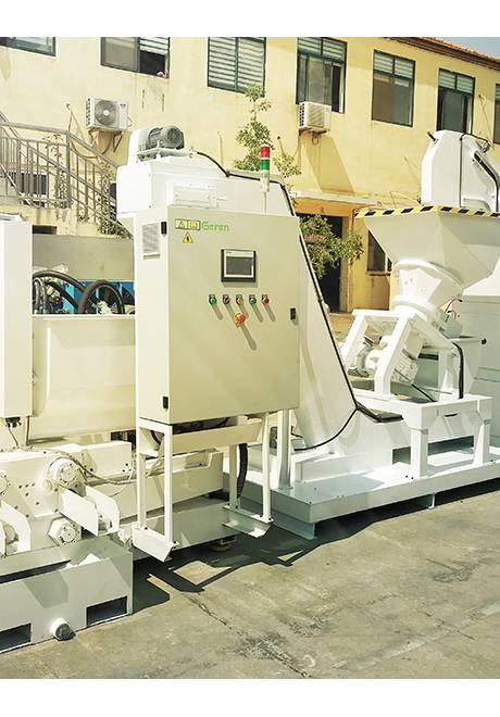 金屬切屑粉碎機，物料脫油機，金屬壓塊機廠家的相關新聞